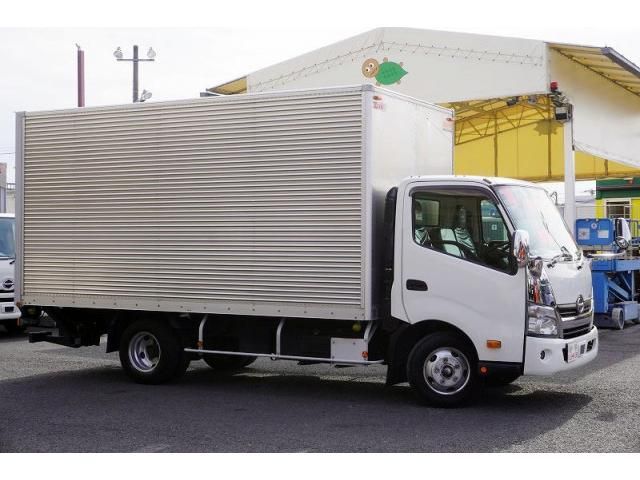 HINO DUTRO 2018 Image 31