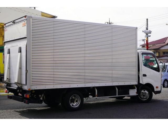 HINO DUTRO 2018 Image 31