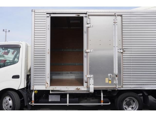 HINO DUTRO 2018 Image 31