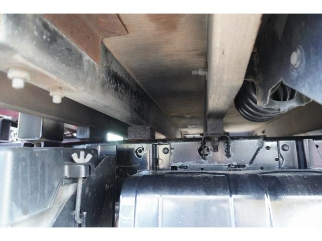 ISUZU ELF 2020 Image 31