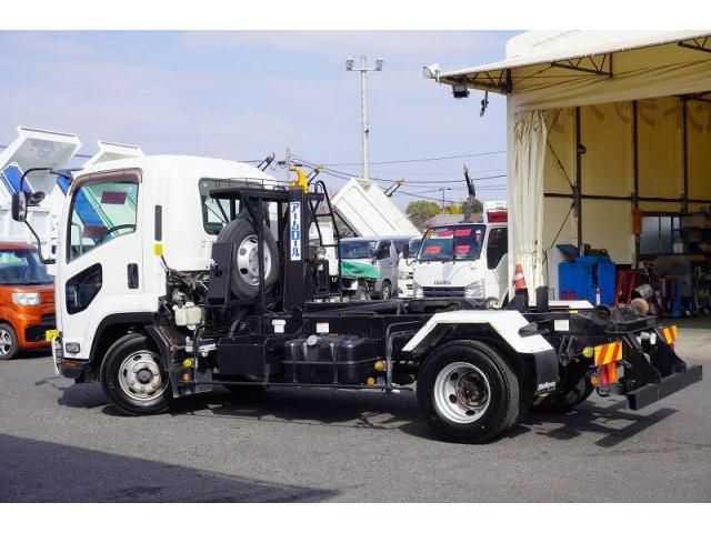 ISUZU FORWARD 2016 Image 31