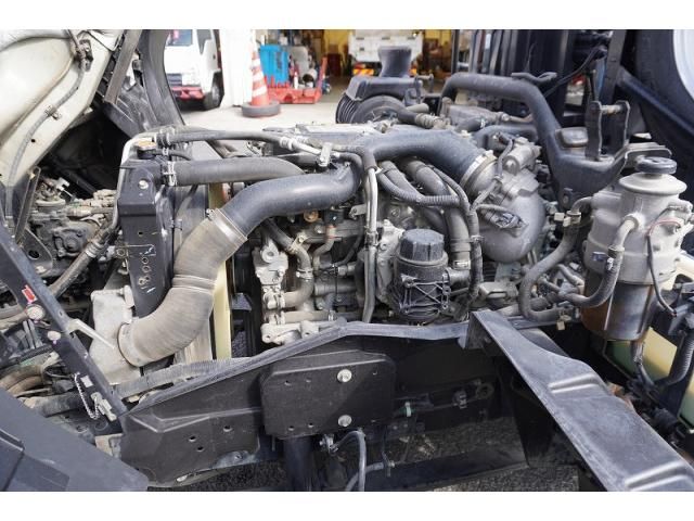 ISUZU FORWARD 2016 Image 31