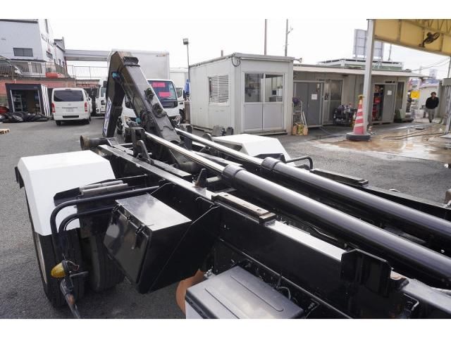 ISUZU FORWARD 2016 Image 31