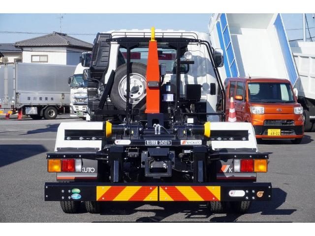 MITSUBISHI FUSOU FIGHTER 2025 Image 31