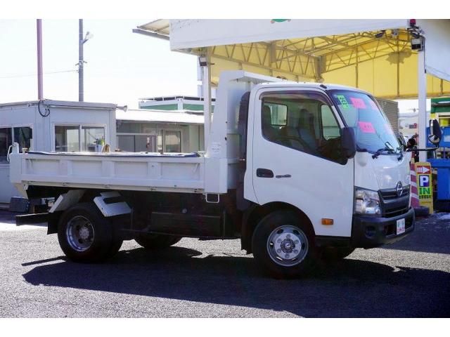 HINO DUTRO 2014 Image 31