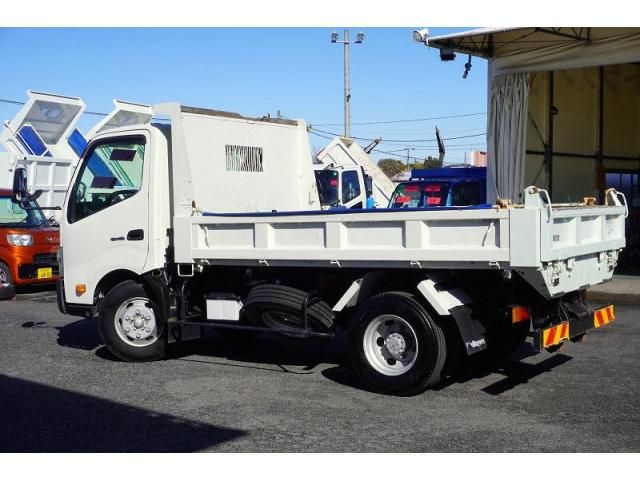 HINO DUTRO 2014 Image 31