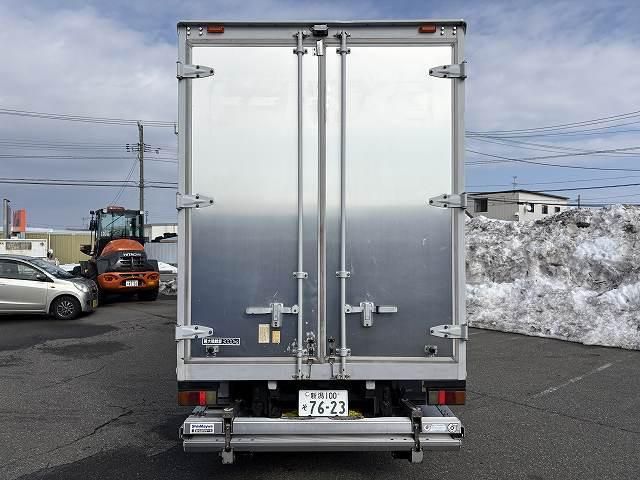 HINO DUTRO 2016 Image 31