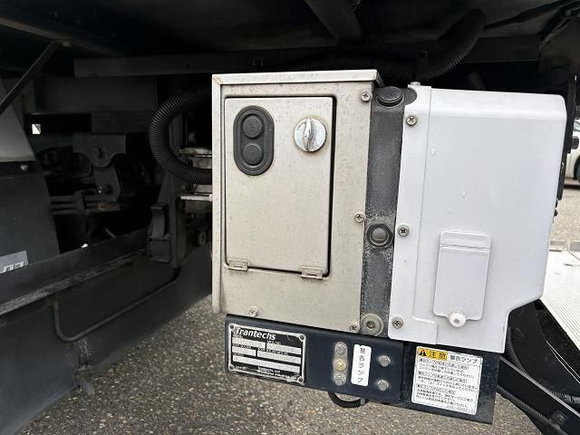 HINO DUTRO 2016 Image 31