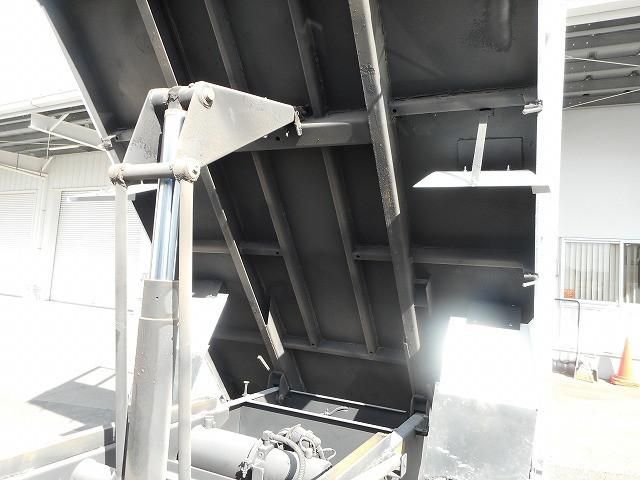 NISSAN ATLAS 2012 Image 31