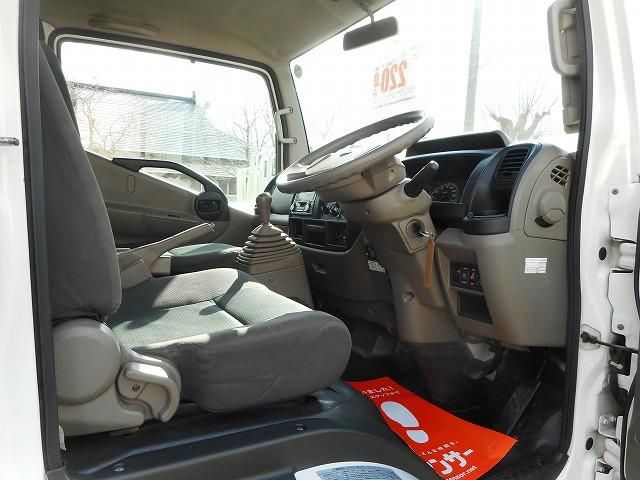 NISSAN ATLAS 2012 Image 31