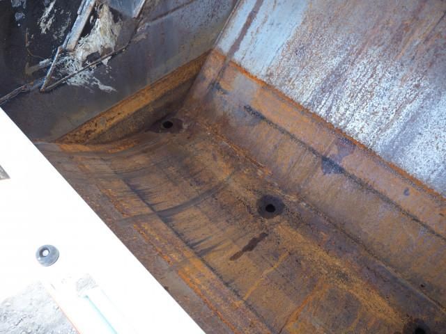 HINO DUTRO 2011 Image 31