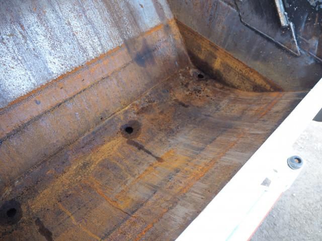 HINO DUTRO 2011 Image 31