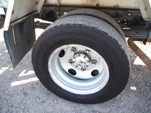 HINO DUTRO 2008 Image 31