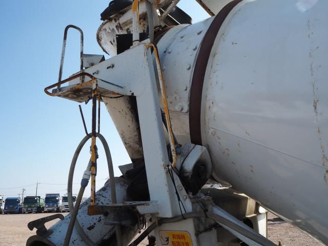 HINO DUTRO 2008 Image 31