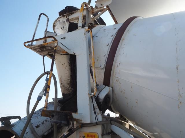 HINO DUTRO 2008 Image 31