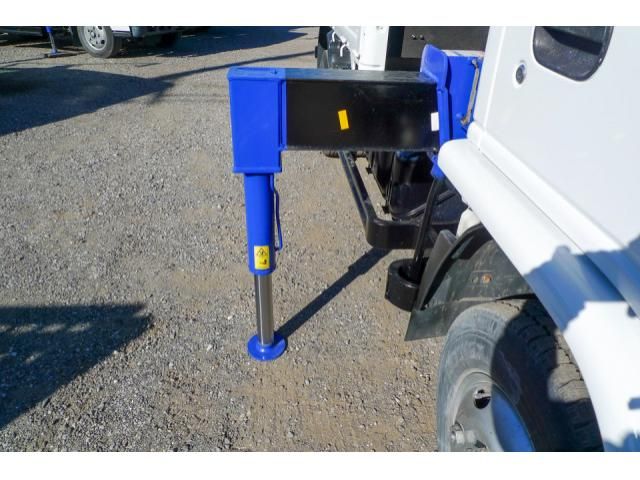 ISUZU ELF 2008 Image 31