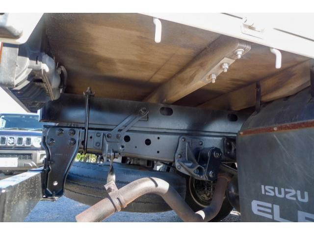 ISUZU ELF 2008 Image 31