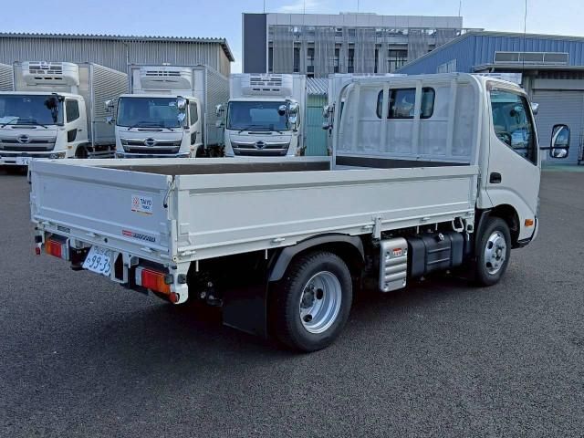 HINO DUTRO 2023 Image 31