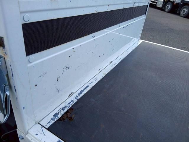 HINO DUTRO 2023 Image 31