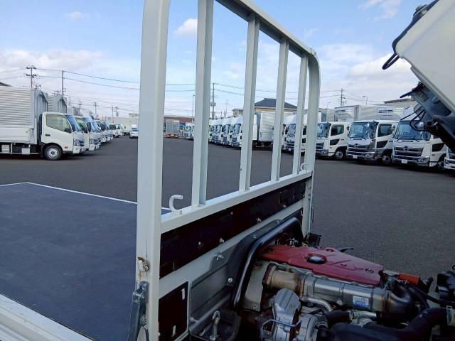 HINO DUTRO 2023 Image 31