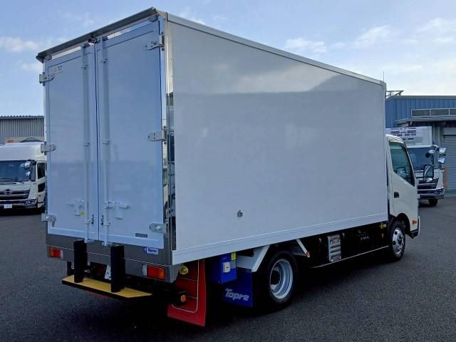 HINO DUTRO 2024 Image 31