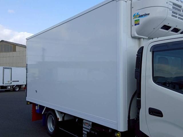 HINO DUTRO 2024 Image 31