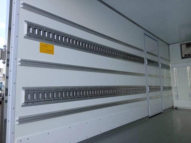 HINO DUTRO 2024 Image 31