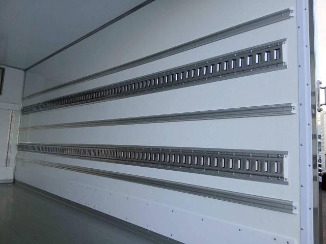 HINO DUTRO 2024 Image 31