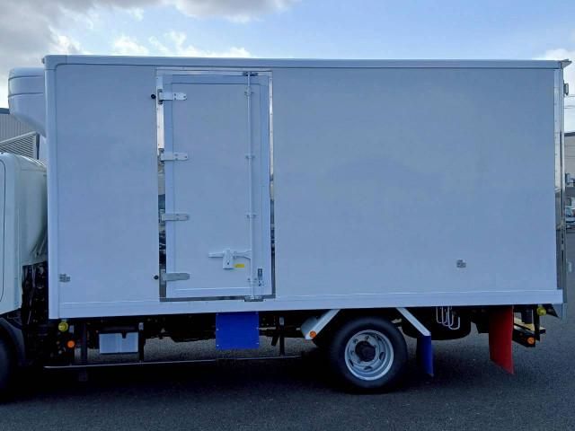 HINO DUTRO 2024 Image 31