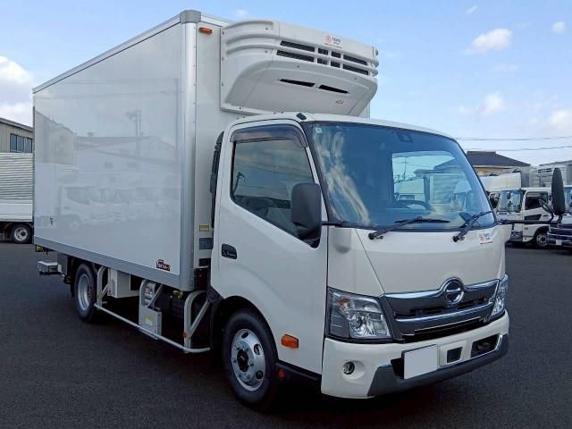 HINO DUTRO 2025 Image 31