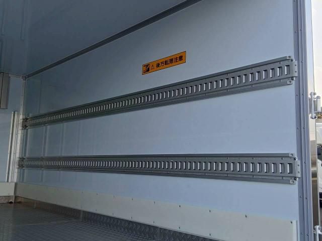 HINO DUTRO 2025 Image 31