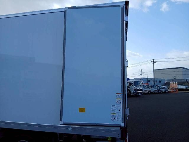 HINO DUTRO 2025 Image 31