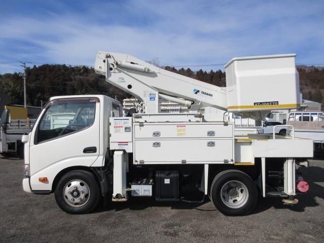 HINO DUTRO 2018 Image 31