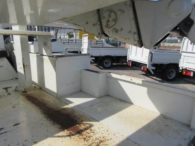 HINO DUTRO 2018 Image 31