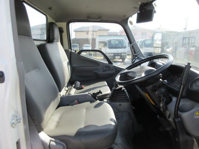 HINO DUTRO 2018 Image 31