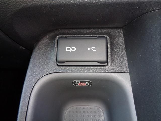 TOYOTA SIENTA HYBRID 2022 Image 31