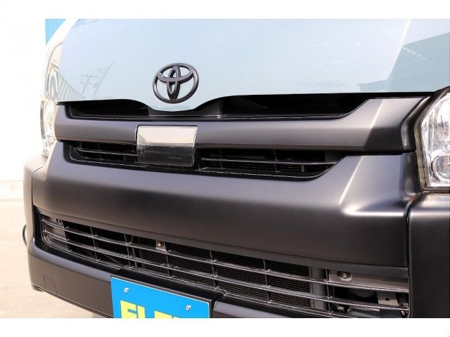 TOYOTA HIACE VAN 2WD 2018 Image 31