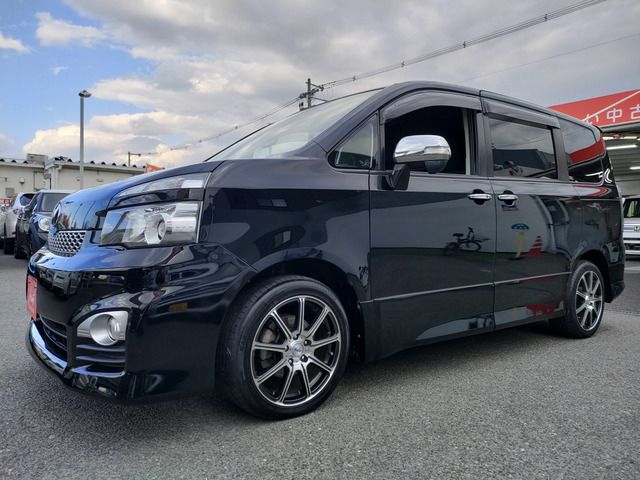 TOYOTA VOXY 2011 Image 31