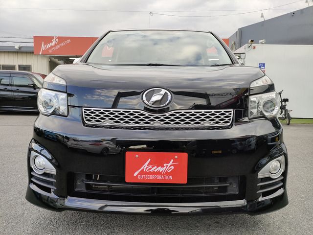 TOYOTA VOXY 2011 Image 31