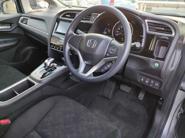 HONDA SHUTTLE HYBRID 2018 Image 31