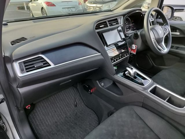 HONDA SHUTTLE HYBRID 2018 Image 31