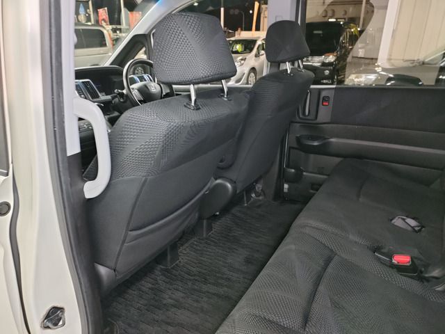 HONDA STEPWAGON SPADA 2011 Image 31