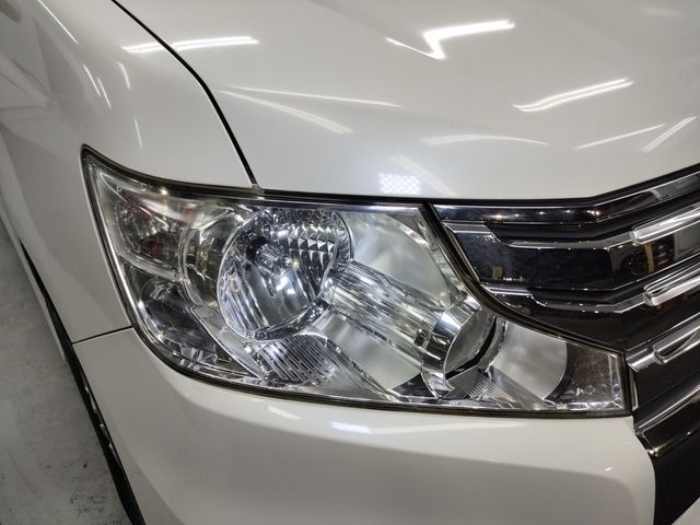 HONDA STEPWAGON SPADA 2011 Image 31