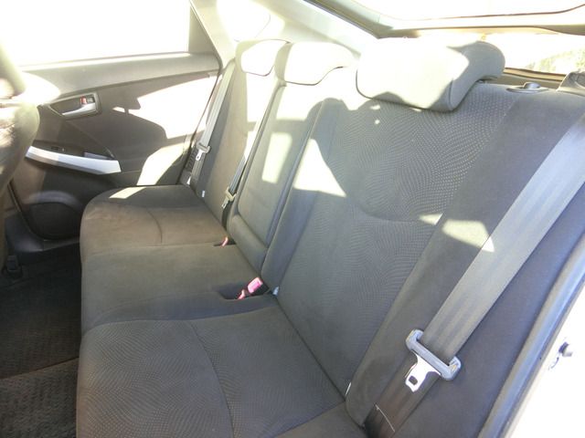 TOYOTA PRIUS 2012 Image 31