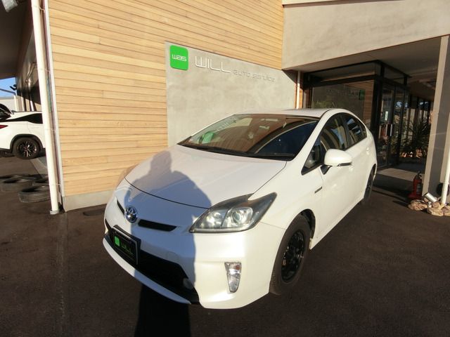 TOYOTA PRIUS 2012 Image 31