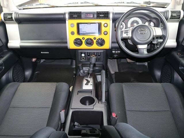 TOYOTA FJ CRUISER 4WD 2011 Image 31