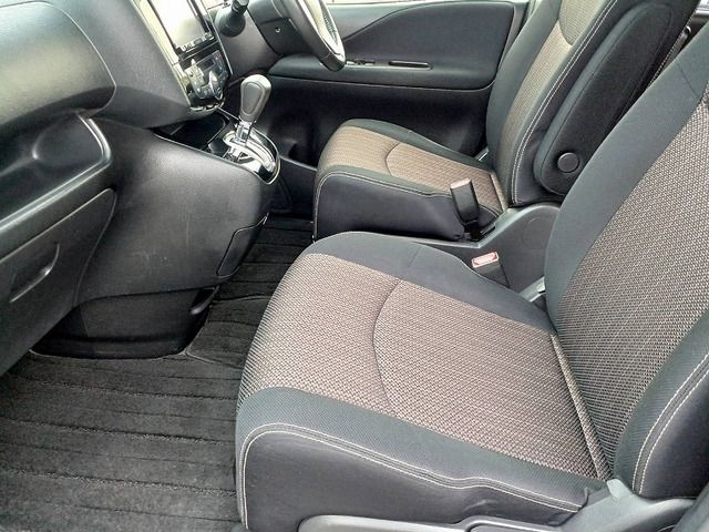 NISSAN SERENA  S-HYBRID 2015 Image 31