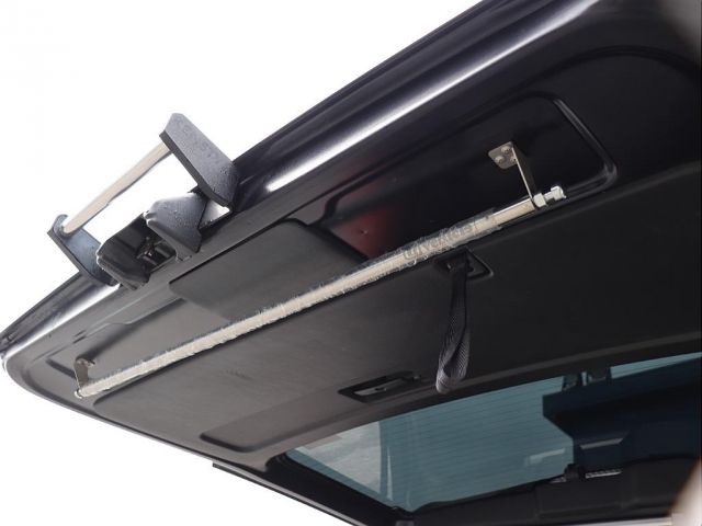 TOYOTA HIACE VAN 4WD 2022 Image 31