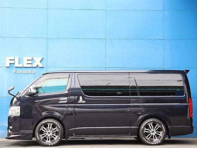 TOYOTA HIACE VAN 4WD 2022 Image 31