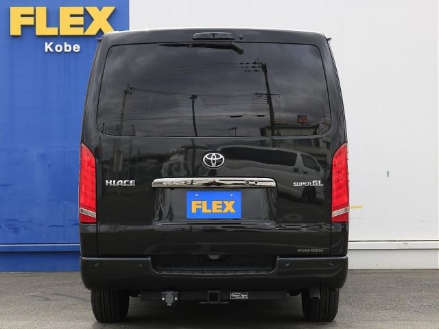 TOYOTA HIACE VAN 4WD 2021 Image 31